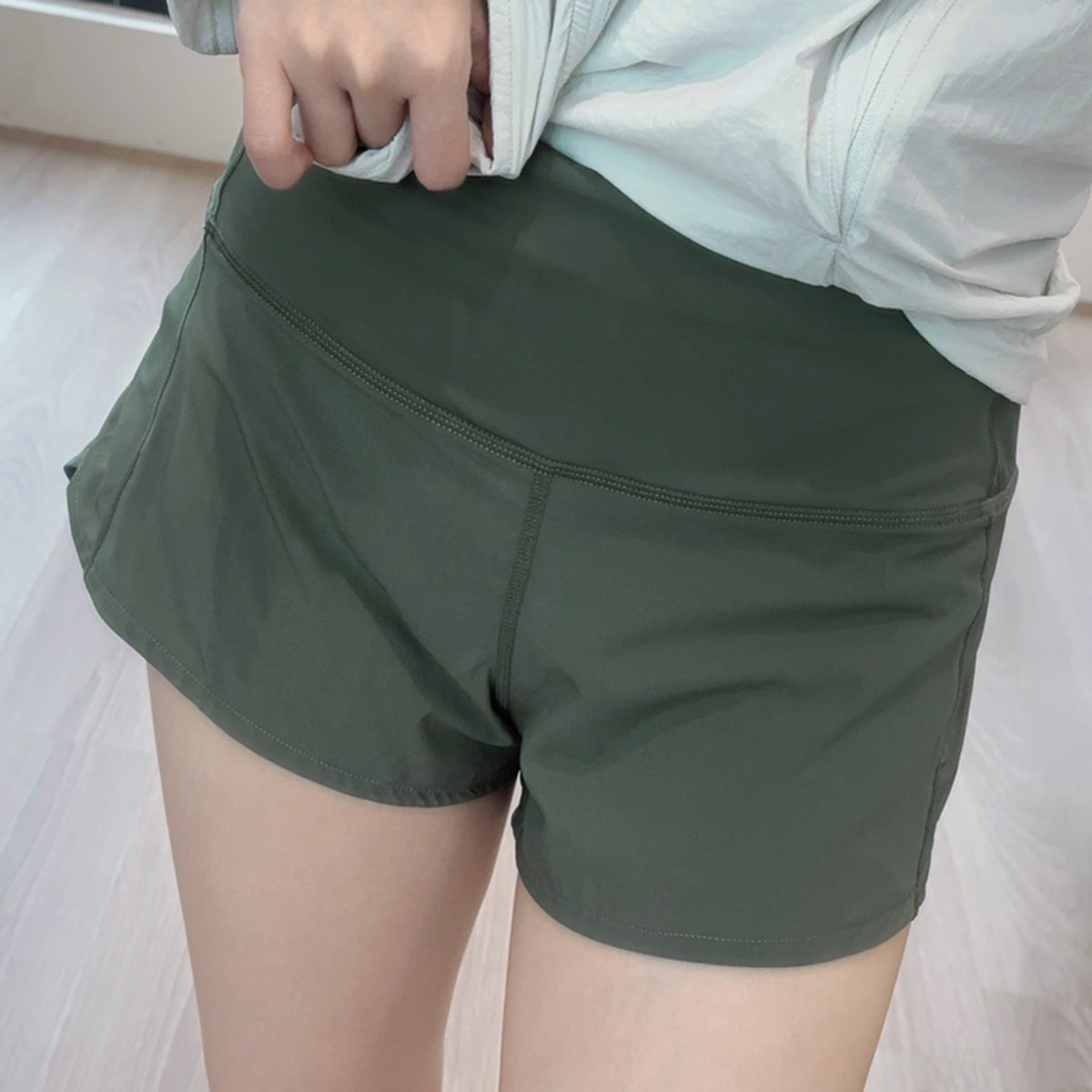 LMS09 2.5" Sport Shorts