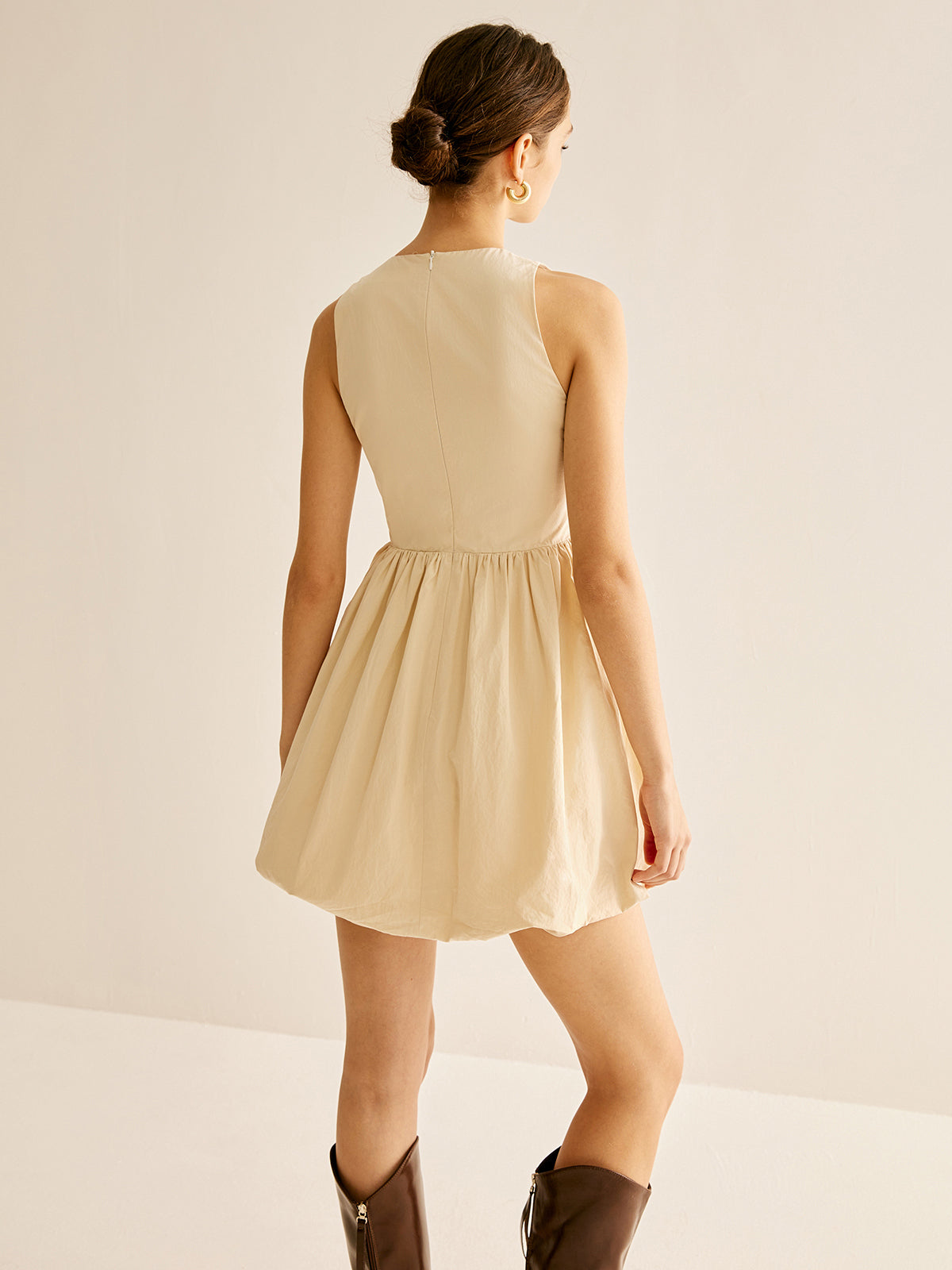 Cotton Keyhole Neckline Pleated Dress