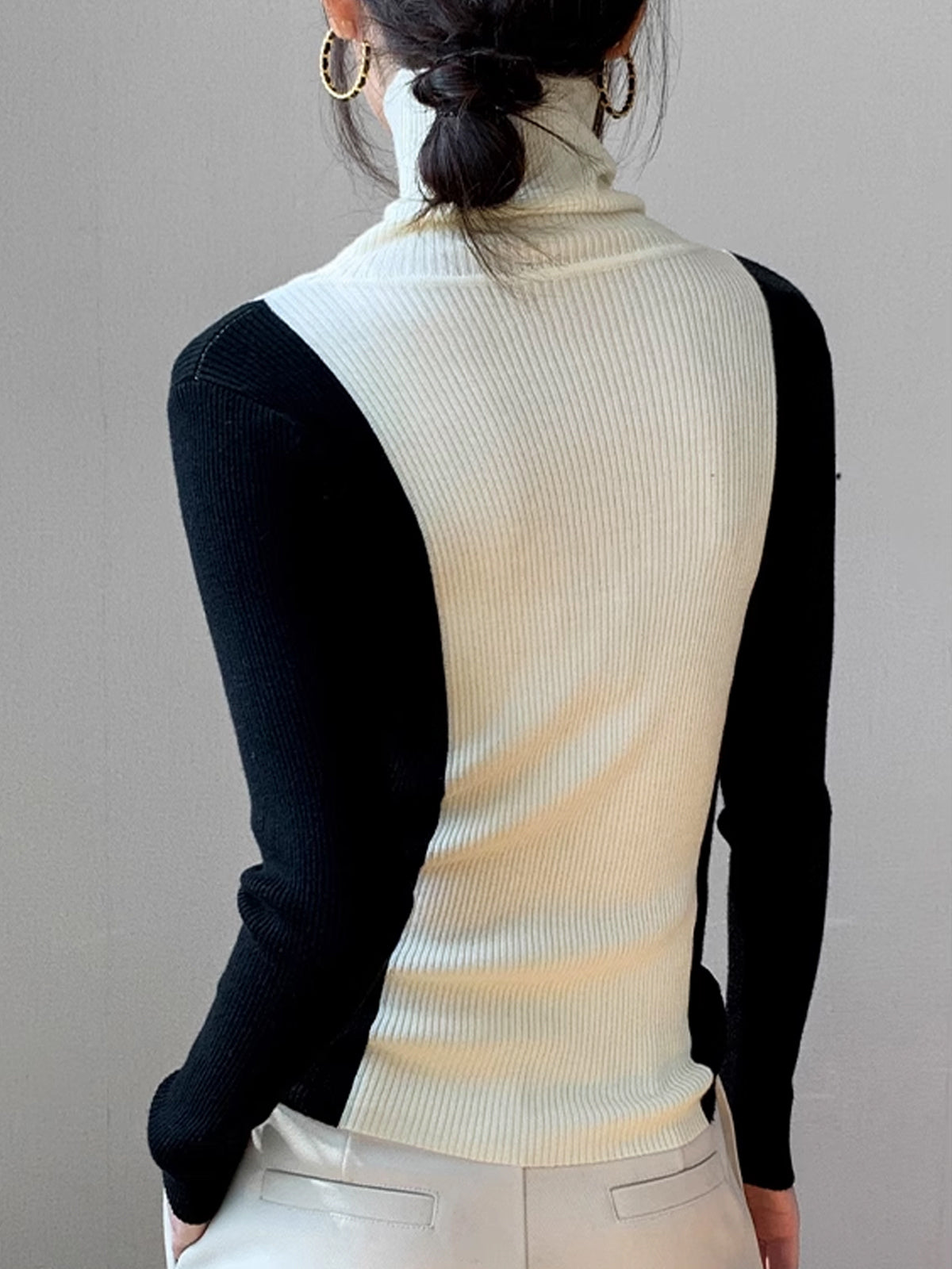 ABS2405 Turtleneck Color Block Sweater